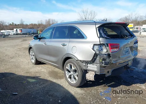 2018 Kia Sorento 3.3L Sx z USA, uszkodzony, nr VIN 5XYPKDA54JG388808